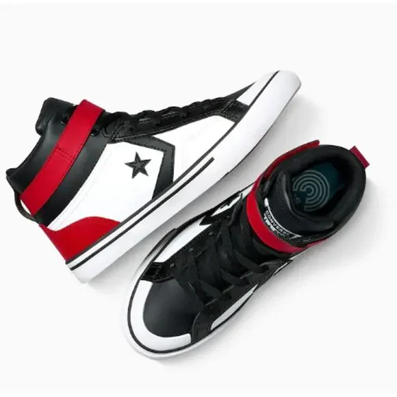 Converse Red Youth Pro Blaze Strap Trainers Size 4 BRAND NEW - Picture 2 of 7